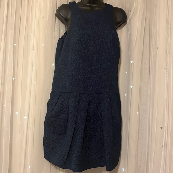 Club Monaco Drop-Waist Dress w/pockets Size 4 #10176 - Picture 2 of 9